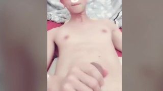 Chinese cute young brother masturbation 我的中国可爱弟弟手淫