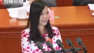 Hongkongese Taiwanese ママさん kissing PRC’s ass